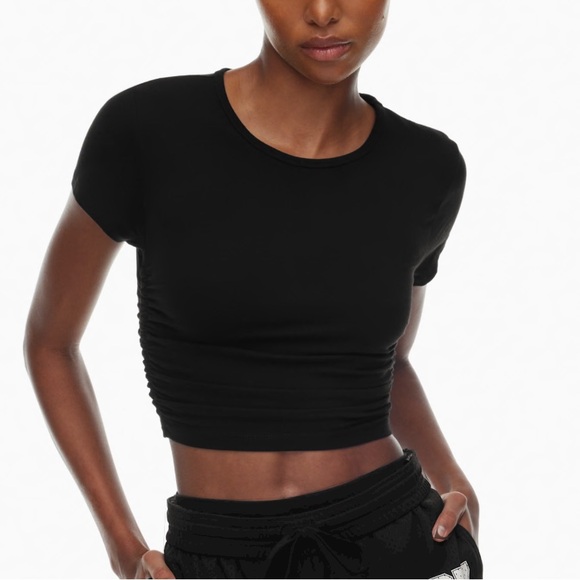 Aritzia TNA Chill Malibu Cropped T-shirt - Picture 2 of 5
